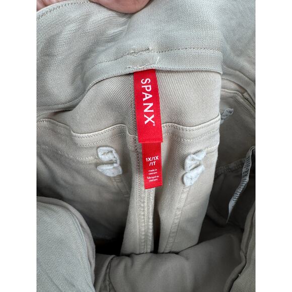 Spanx Women's 1X Stretch Twill Cropped Wide leg Smoke Khaki - Picture 8 of 9